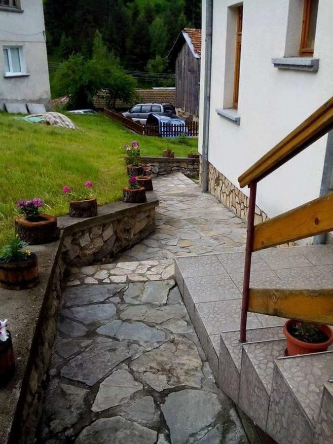 Вила Здравец Yagodina Εξωτερικό φωτογραφία